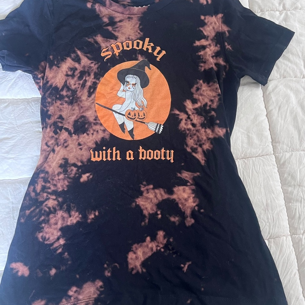 VALFRE Spooky Halloween tee